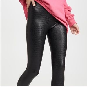 Commando faux leather crocodile legging